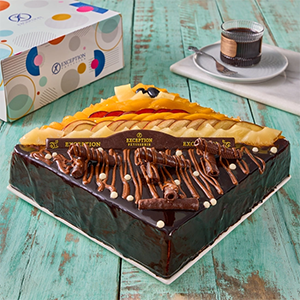 Half fruit & Half Chocolate Cake - Size 25x25 - Exception Pastry - Egypt 