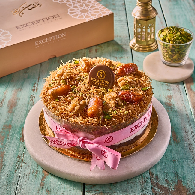 Kunafa tart with dates-Size 18 - Exception Pastry - Egypt 